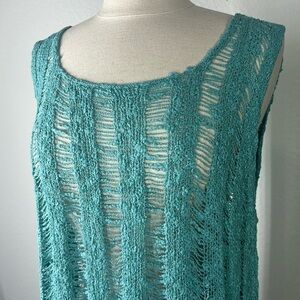 Hands To Hearts Channel weave fringe tank NWT